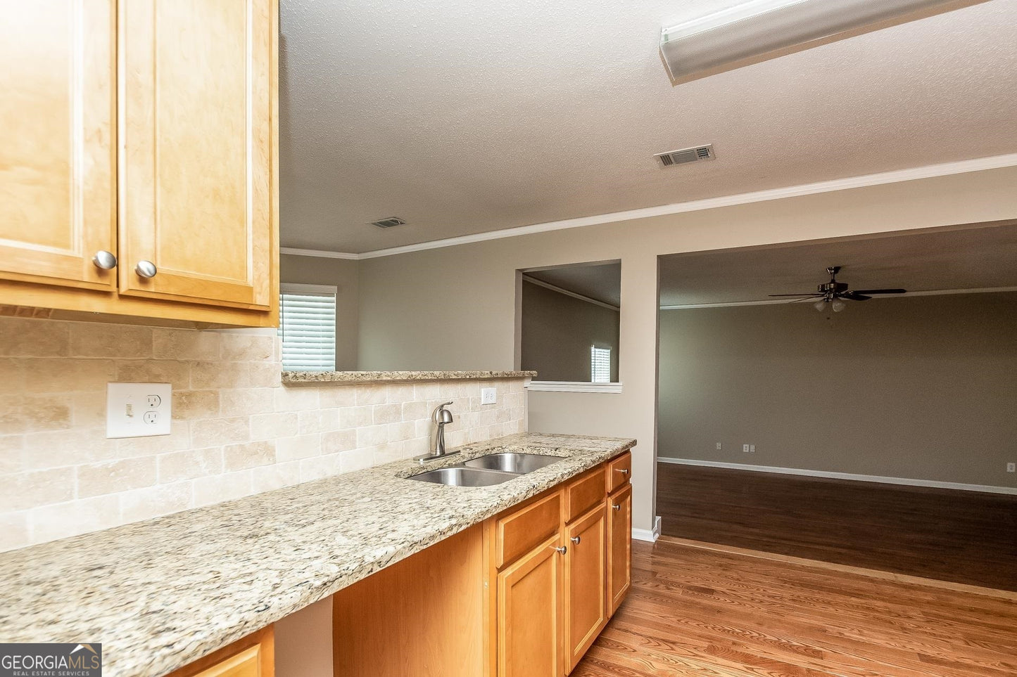4 bedroom 2.5 bath house in Jonesboro