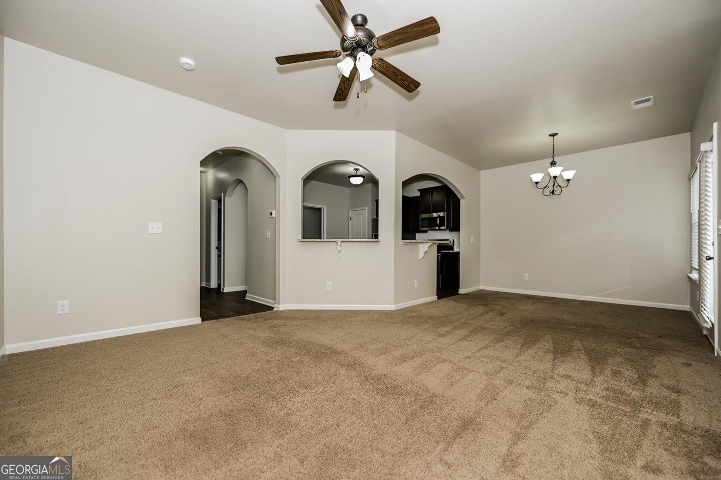 4 bedroom 2.5 bath house in McDonough