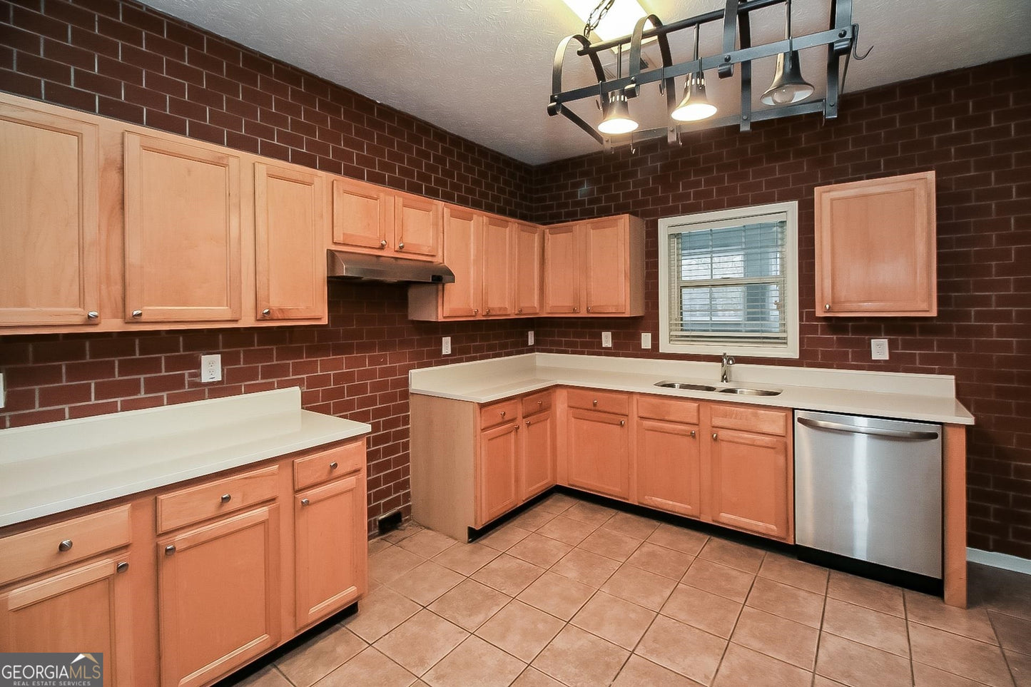 4 bedroom 2.5 bath house in Lithonia