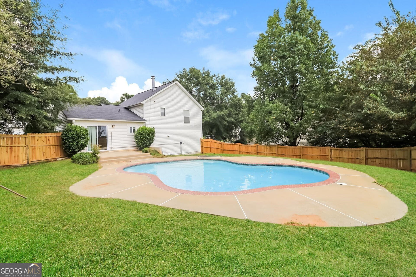 3 bedroom 2 bath house in Acworth