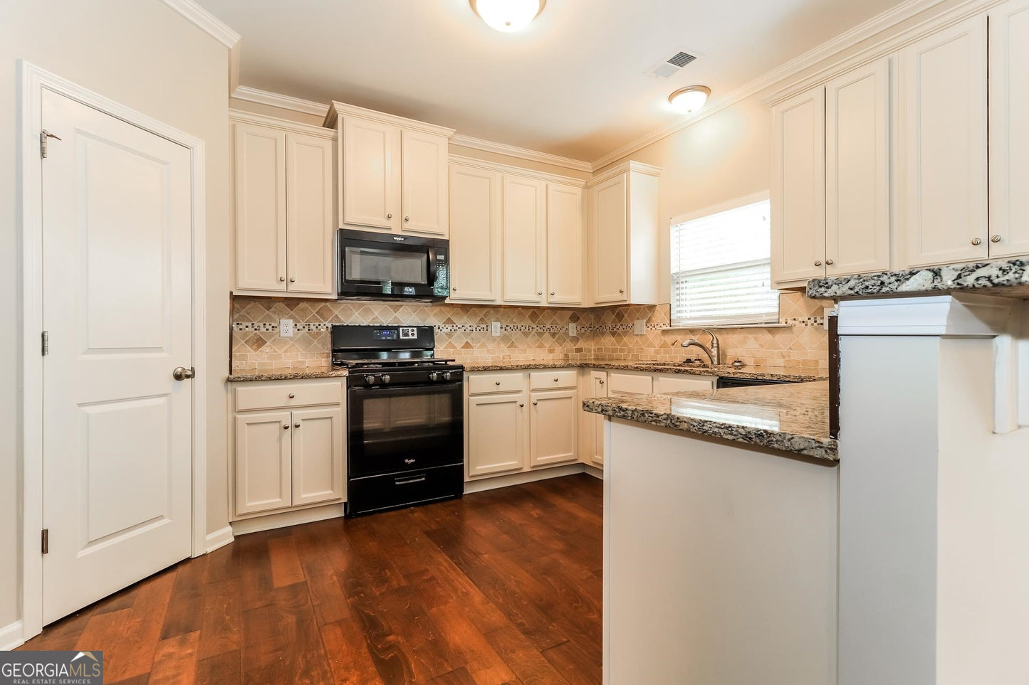 3 bedroom 2 bath house in Adairsville