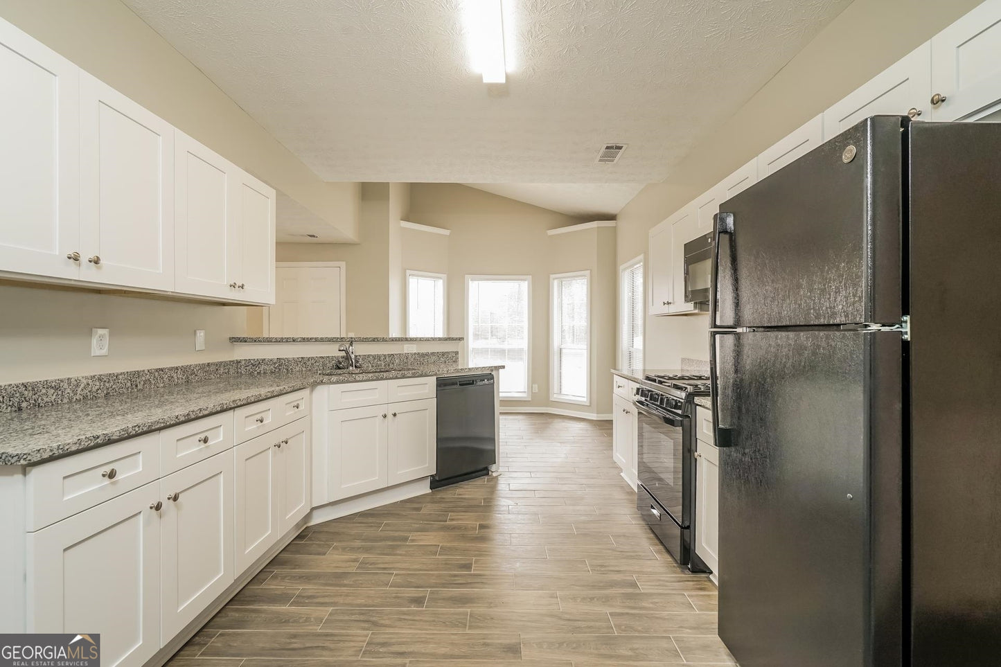 4 bedroom 2.5 bath house in Decatur