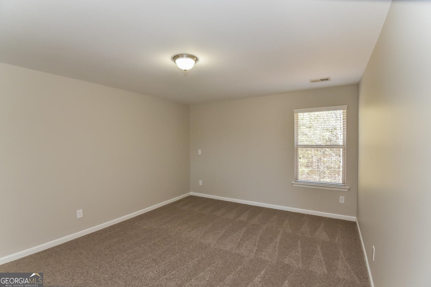 4 bedroom 3 bath house in South Fulton