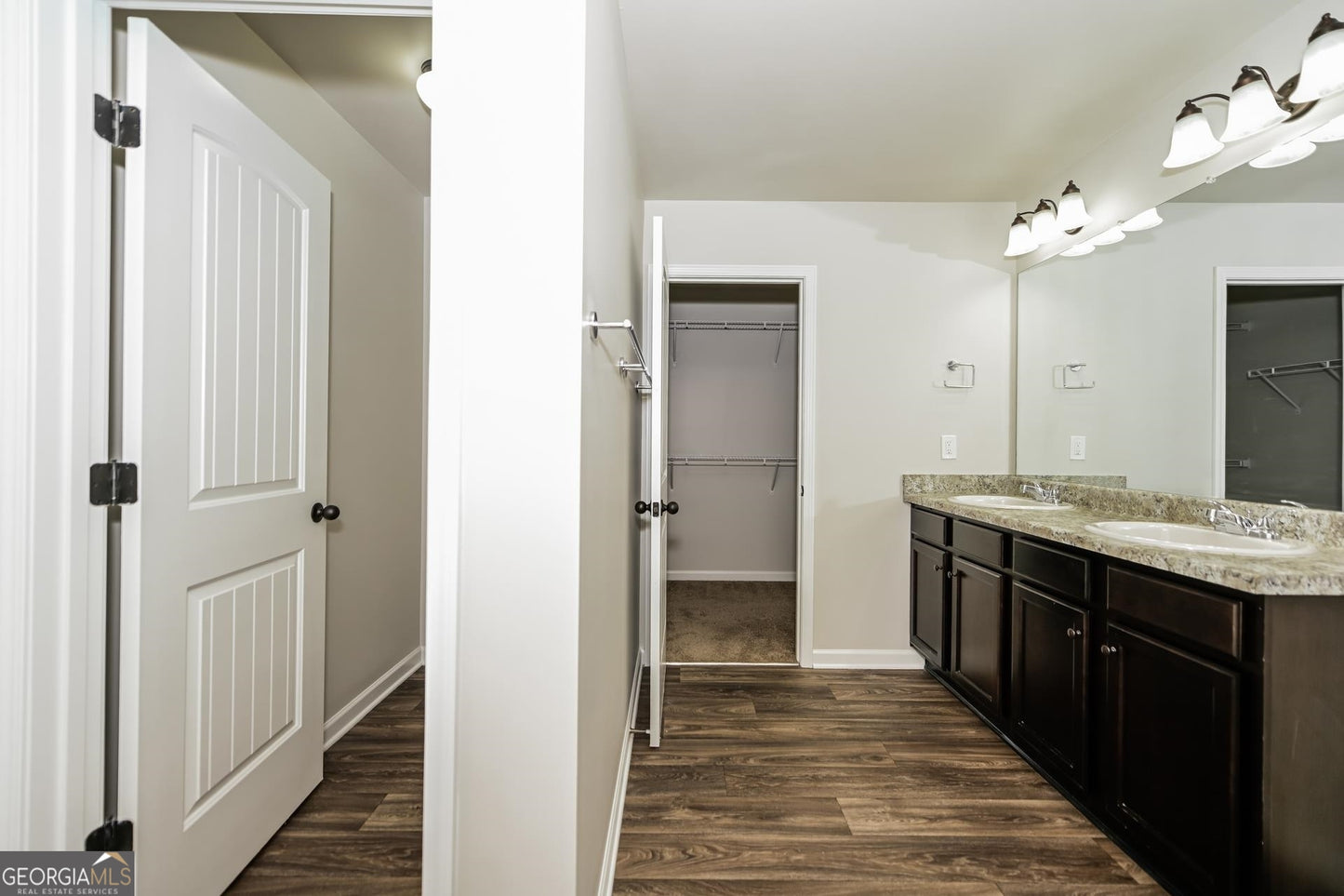 4 bedroom 2.5 bath house in McDonough