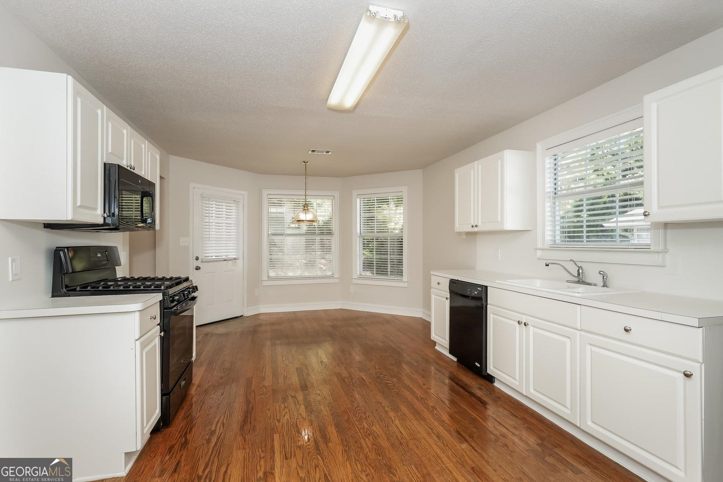 3 bedroom 2 bath house in Stockbridge