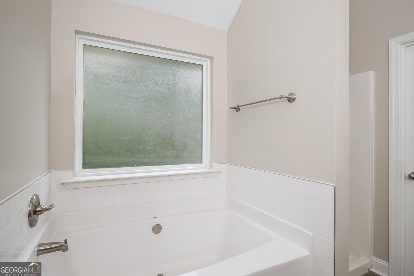 4 bedroom 3 bath house in Morrow