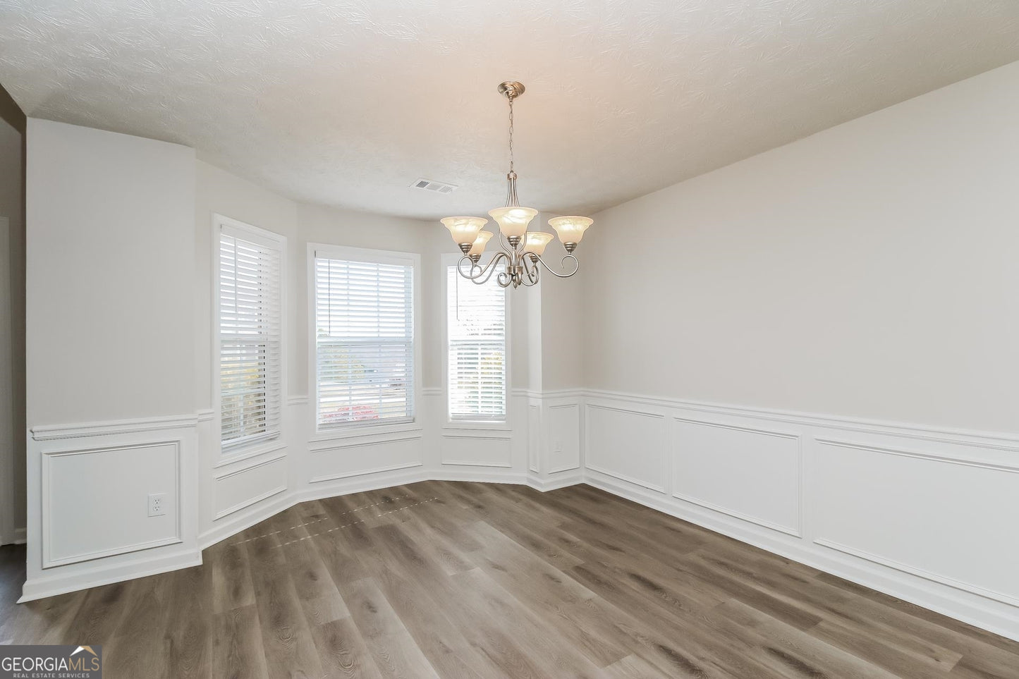 4 bedroom 2.5 bath house in Covington