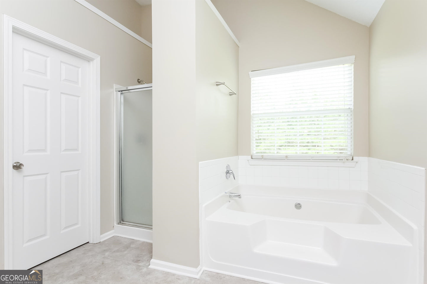 4 bedroom 3 bath house in South Fulton