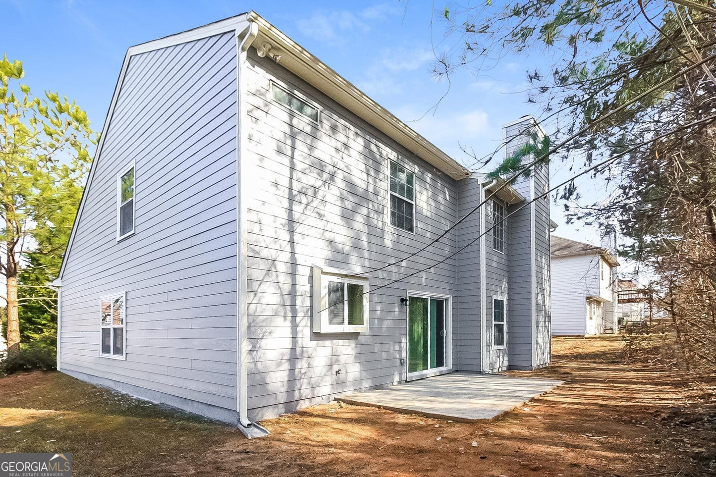 3 bedroom 2.5 bath house in Riverdale