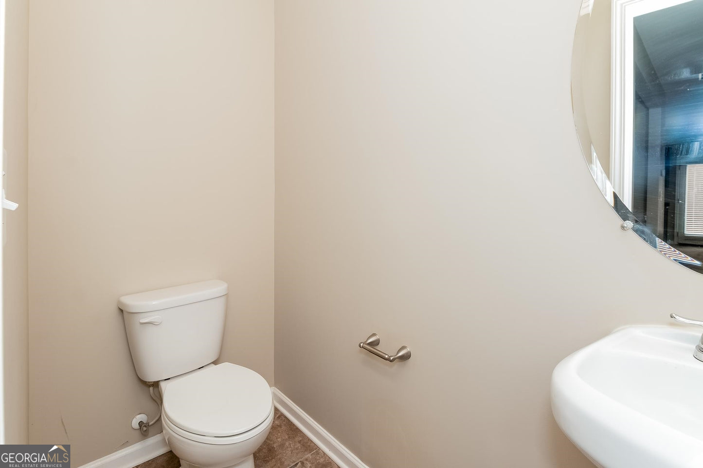 4 bedroom 2.5 bath house in South Fulton