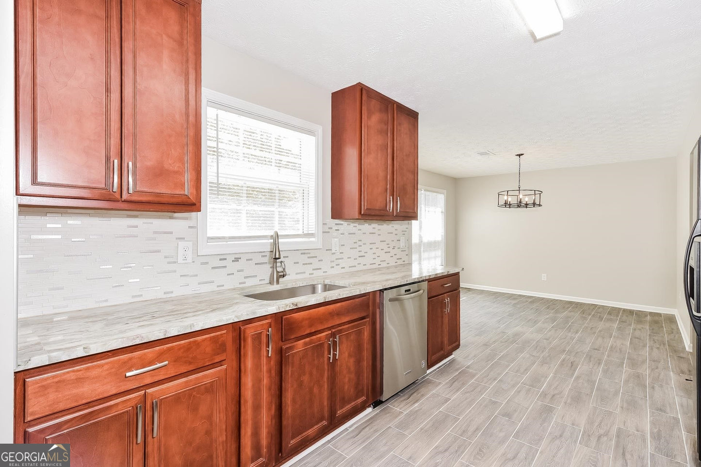 4 bedroom 2.5 bath house in Flowery branch