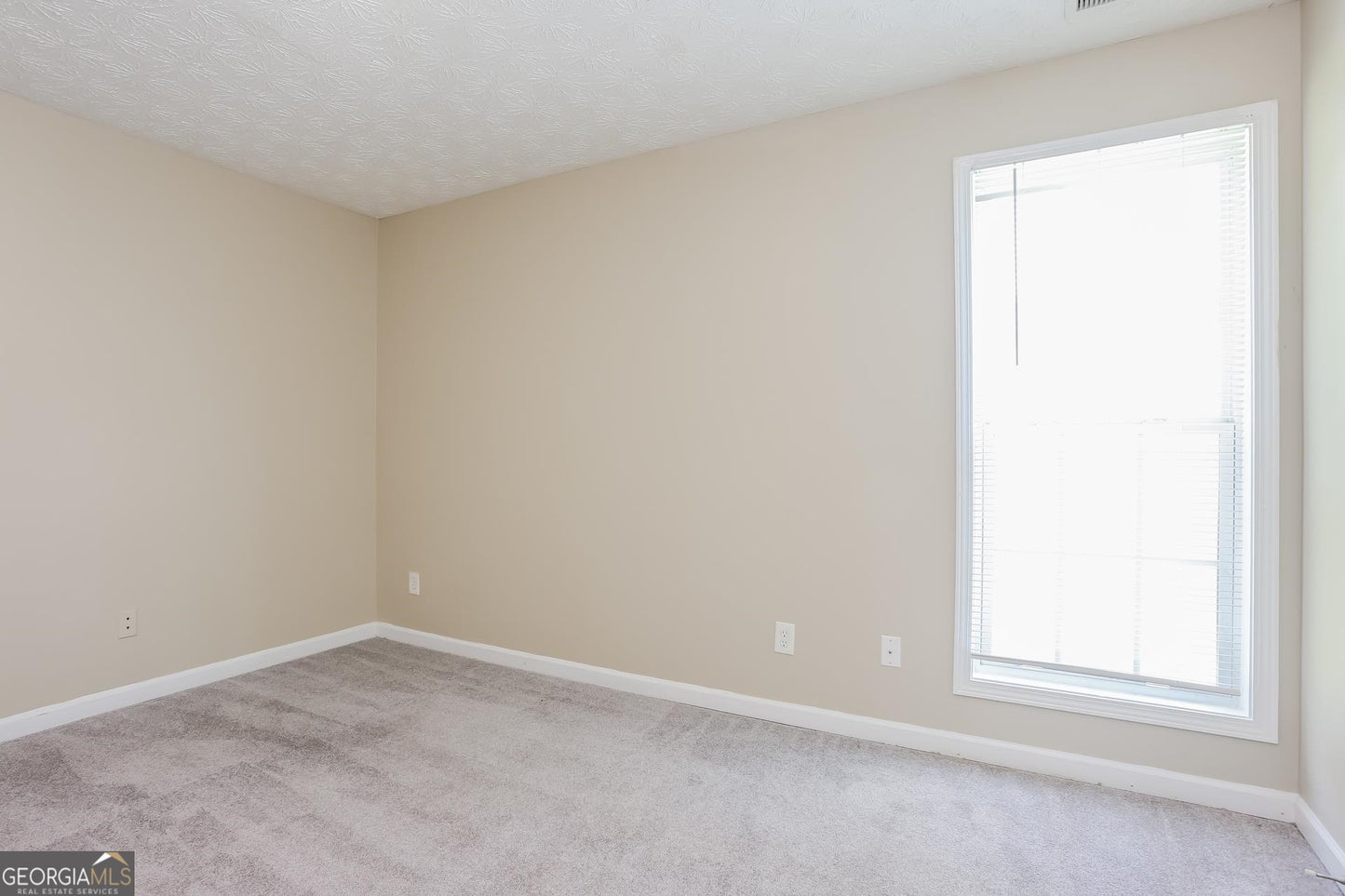 4 bedroom 2.5 bath house in Decatur