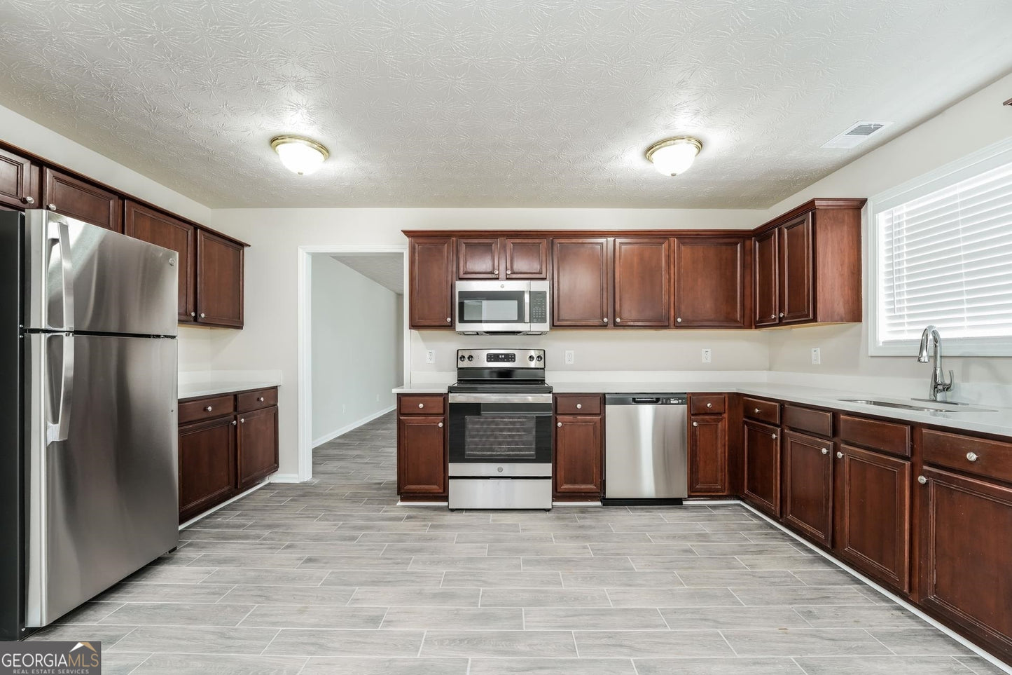 6 bedroom 4 bath house in Conley