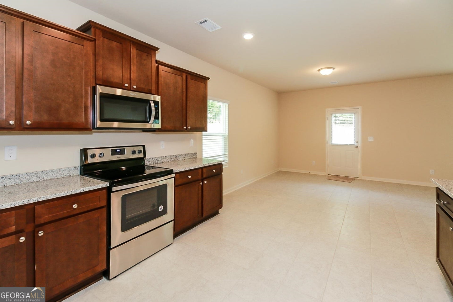 4 bedroom 2.5 bath house in Hampton
