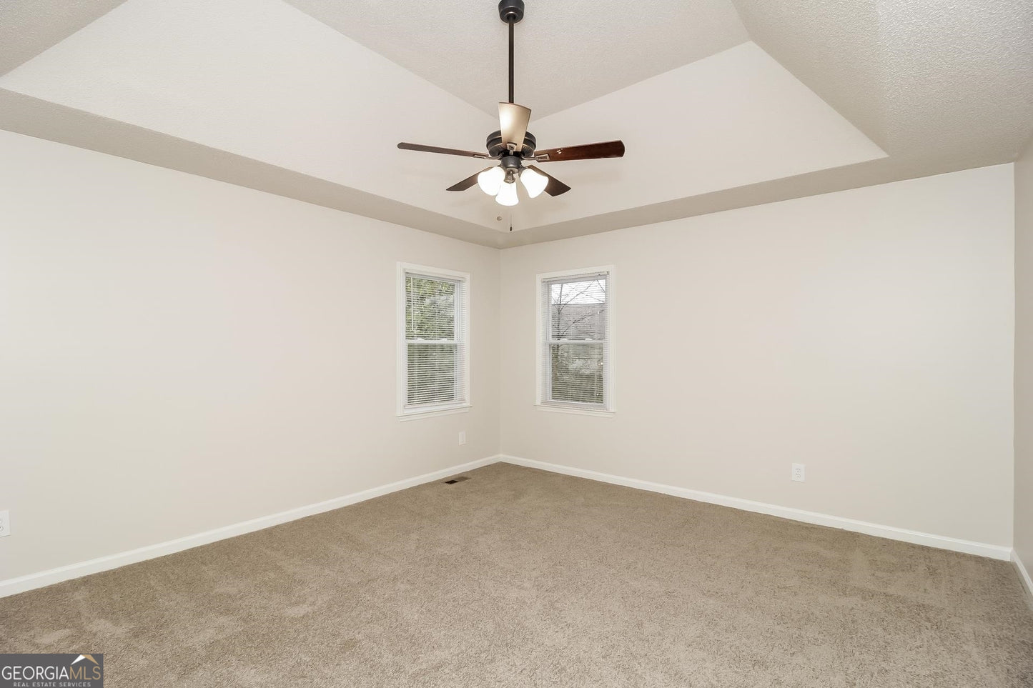 3 bedroom 2.5 bath house in Powder springs