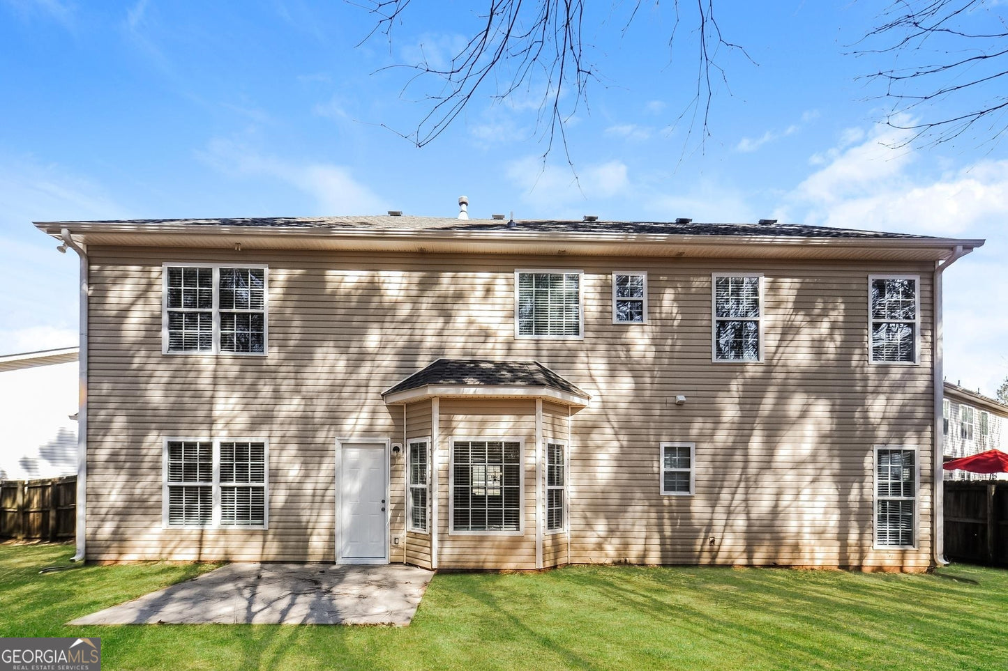 5 bedroom 3 bath house in Mcdonough