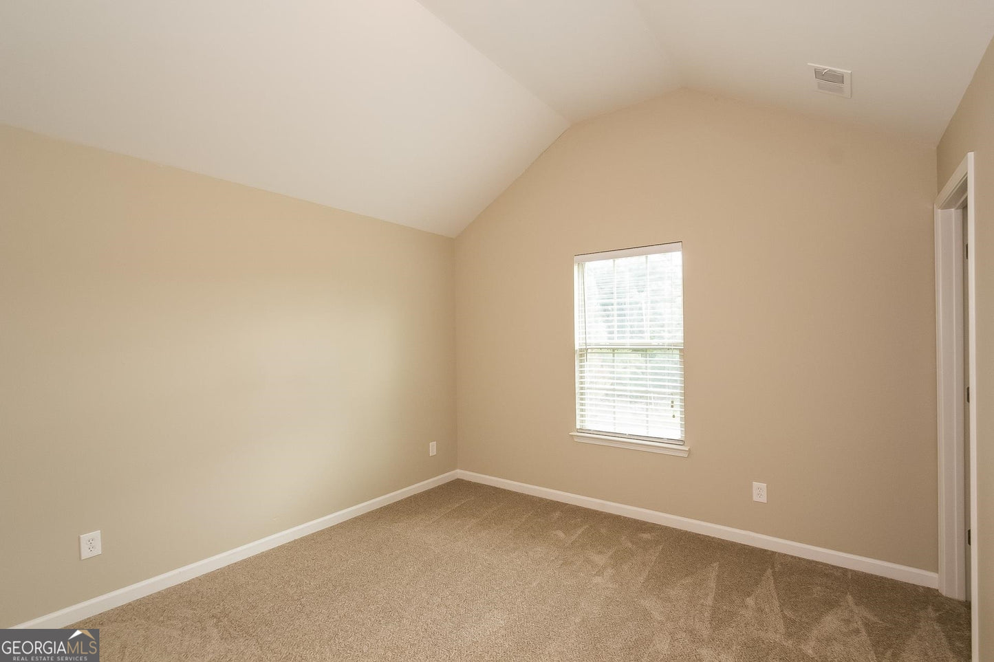 4 bedroom 3 bath house in Mcdonough