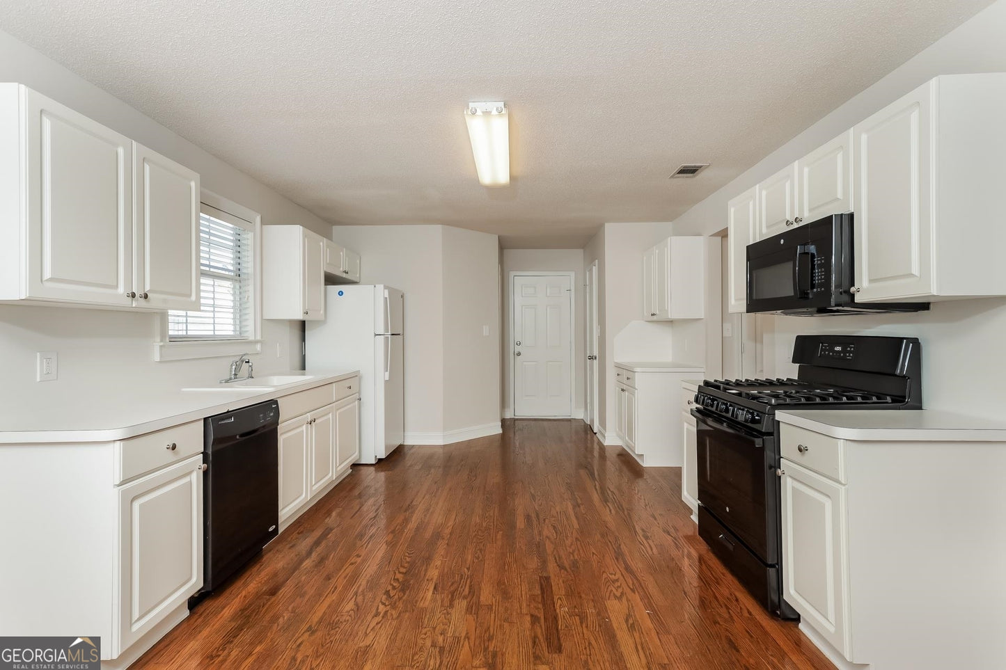 3 bedroom 2 bath house in Stockbridge