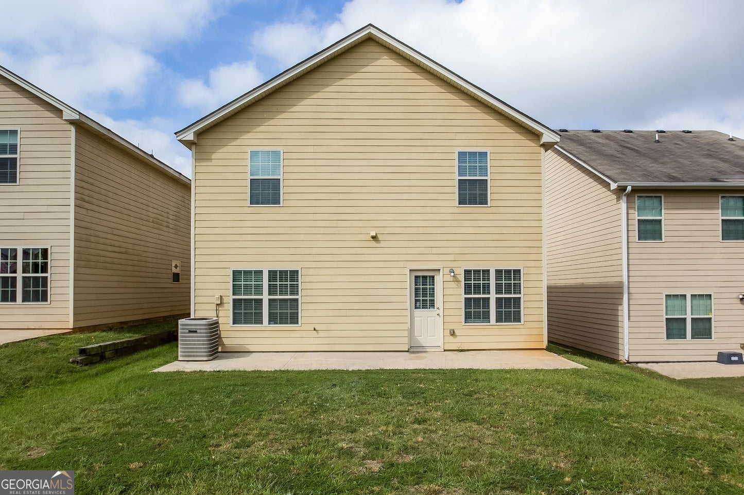 4 bedroom 3 bath house in Mcdonough