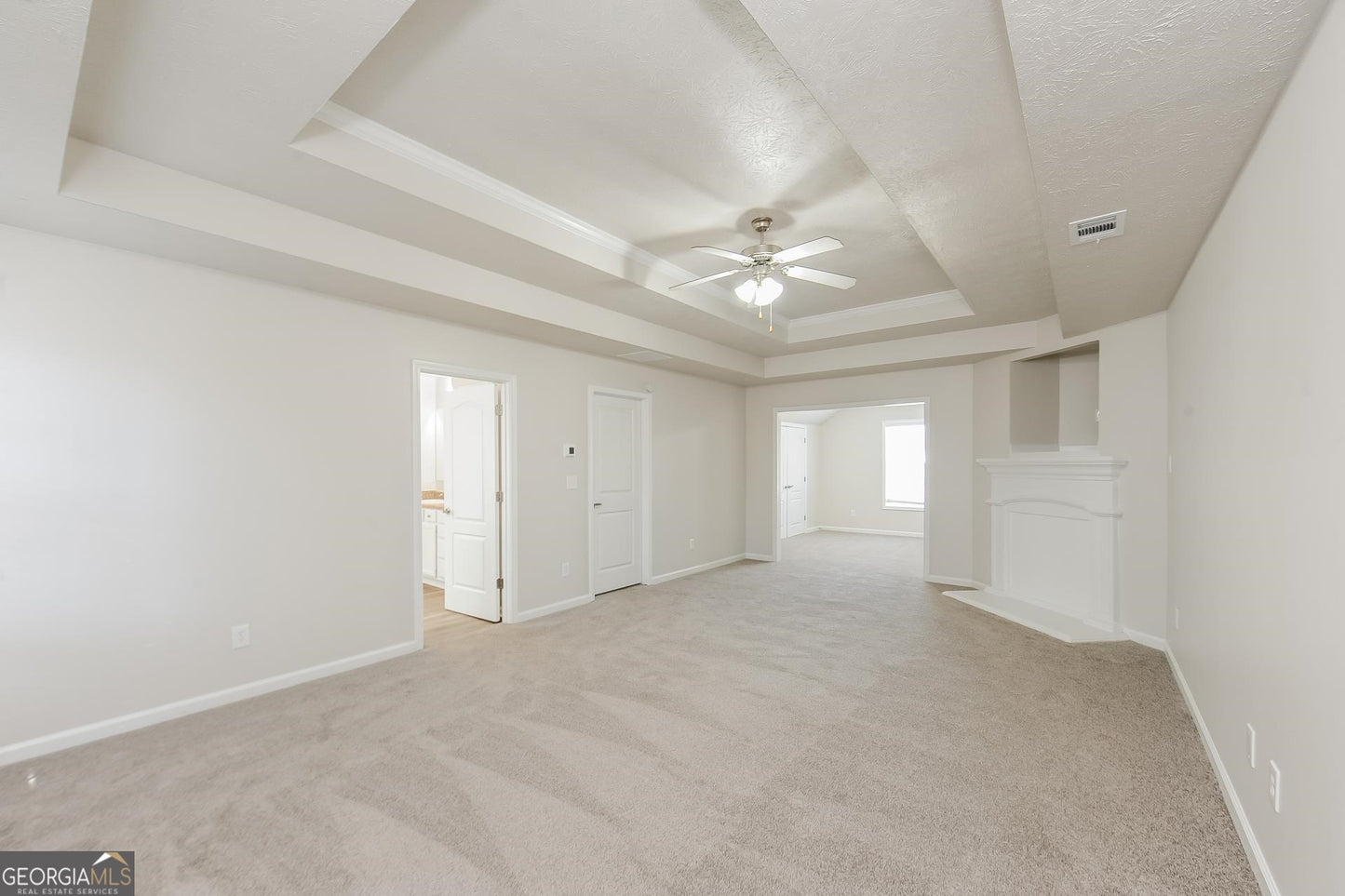 5 bedroom 3 bath house in Mcdonough