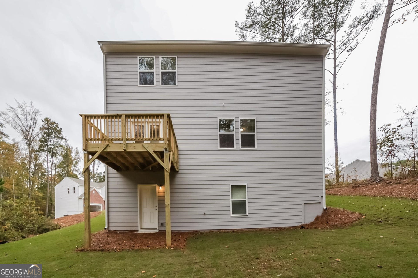 4 bedroom 2.5 bath house in Douglasville