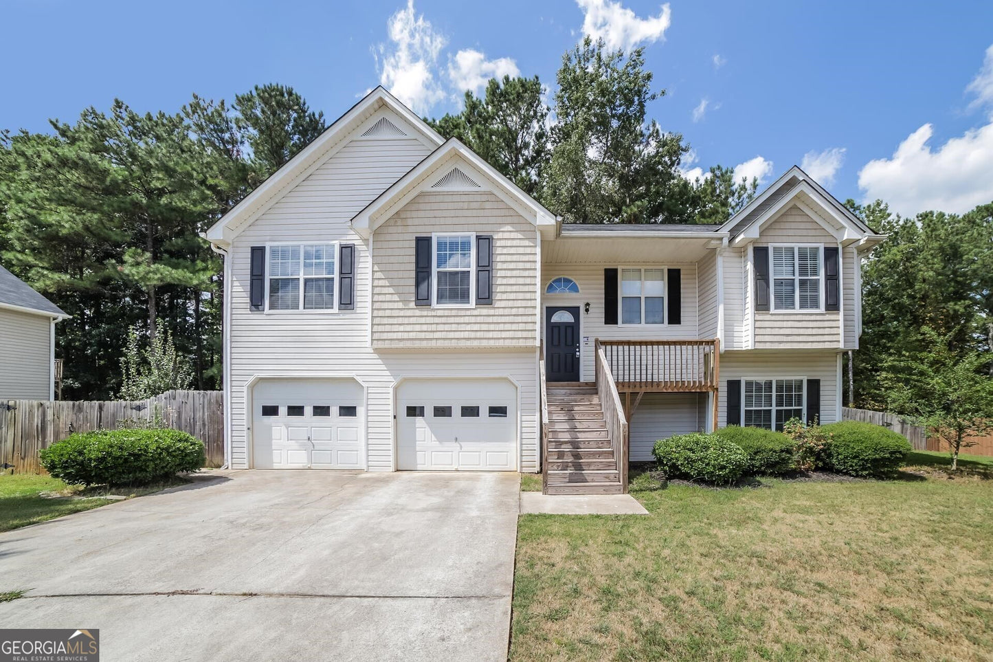 4 bedroom 2.5 bath house in Douglasville