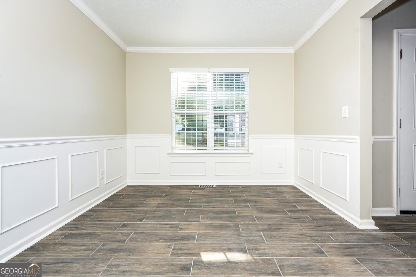 3 bedroom 2.5 bath house in McDonough