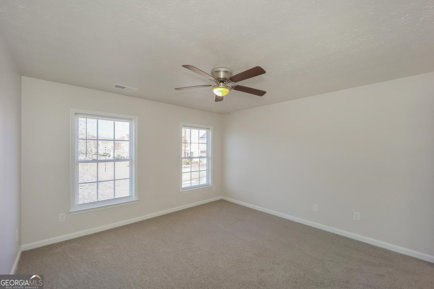 4 bedroom 2.5 bath house in Union city