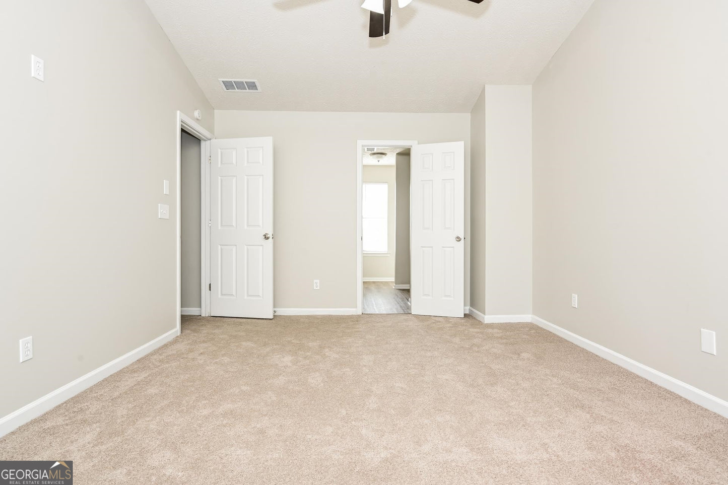 4 bedroom 2.5 bath house in Jonesboro
