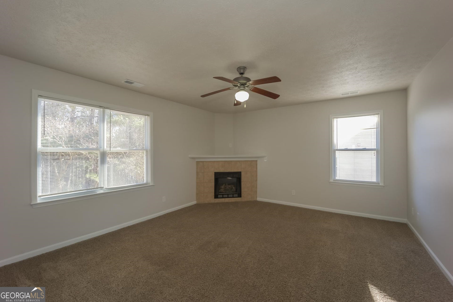 4 bedroom 2.5 bath house in Union city