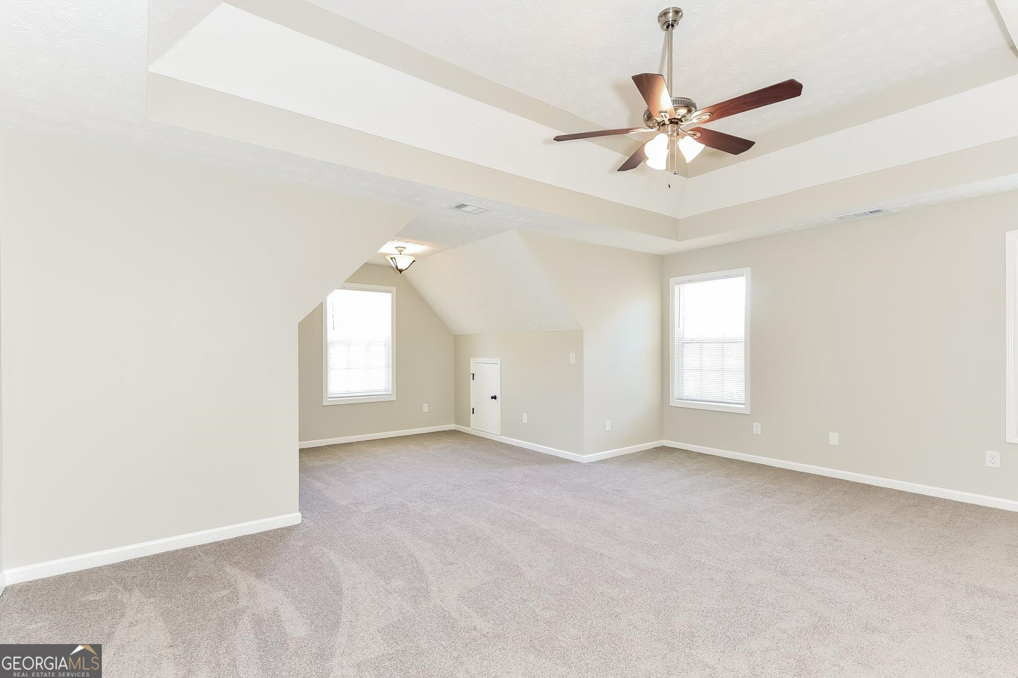4 bedroom 2.5 bath house in Flowery branch