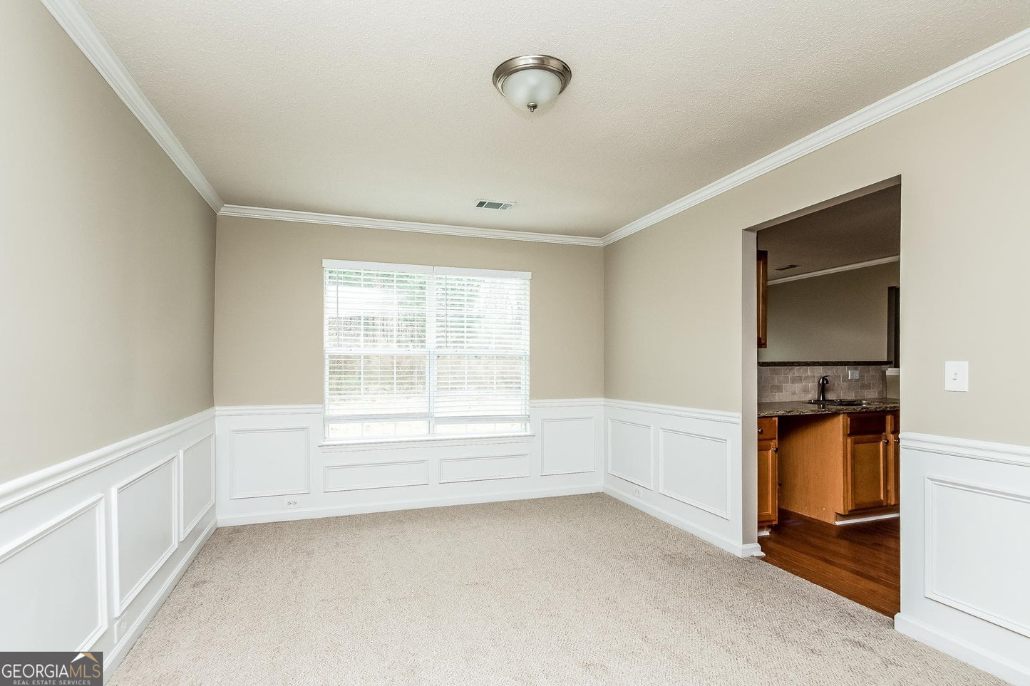 4 bedroom 2.5 bath house in Jonesboro