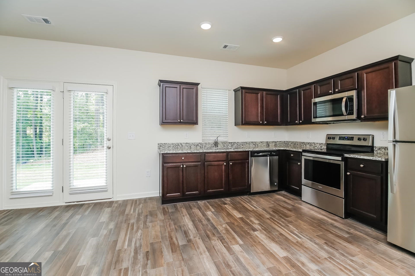 4 bedroom 2.5 bath house in Douglasville