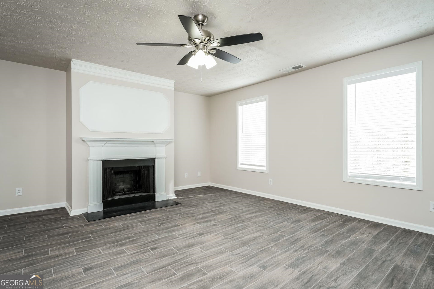 6 bedroom 4 bath house in Conley