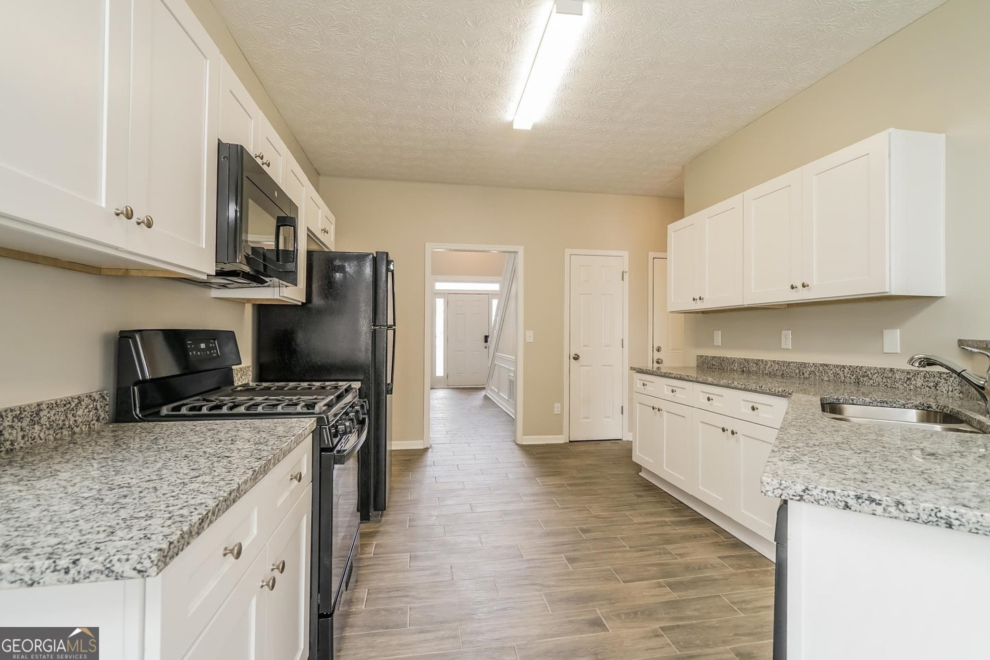 4 bedroom 2.5 bath house in Decatur