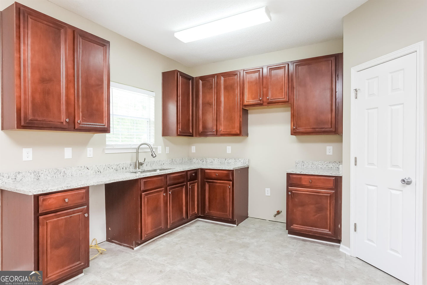 4 bedroom 3 bath house in South Fulton