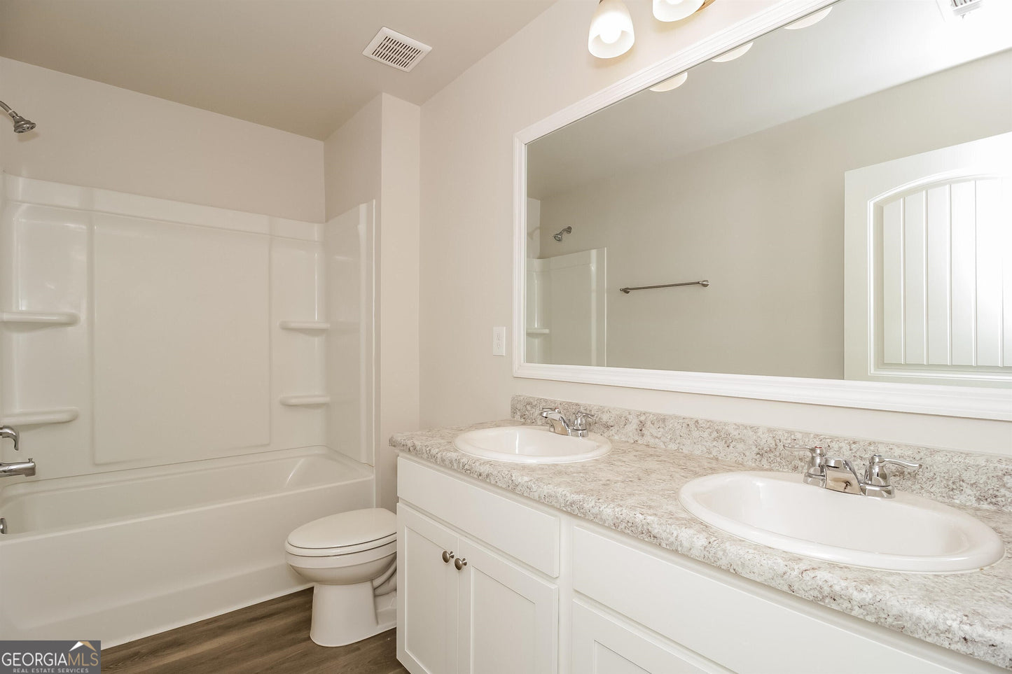 4 bedroom 2.5 bath house in South Fulton