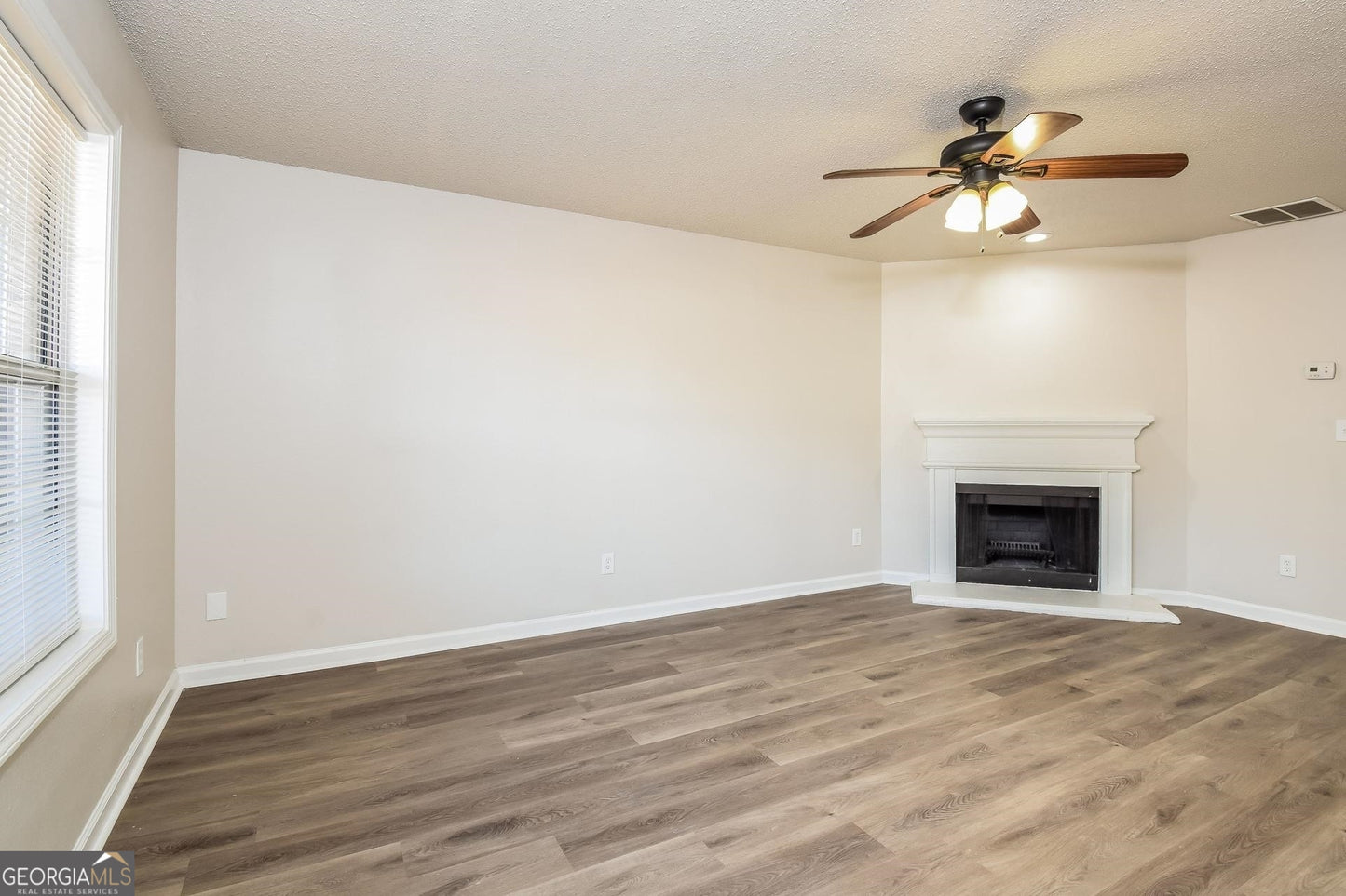 4 bedroom 3 bath house in Union city