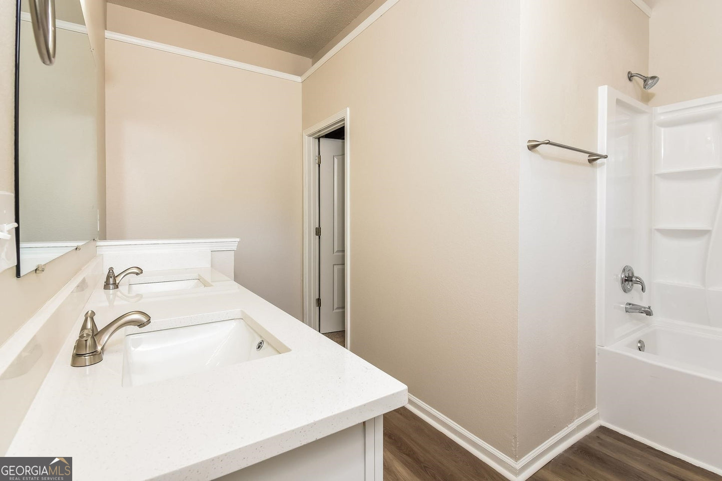 4 bedroom 3 bath house in Union city