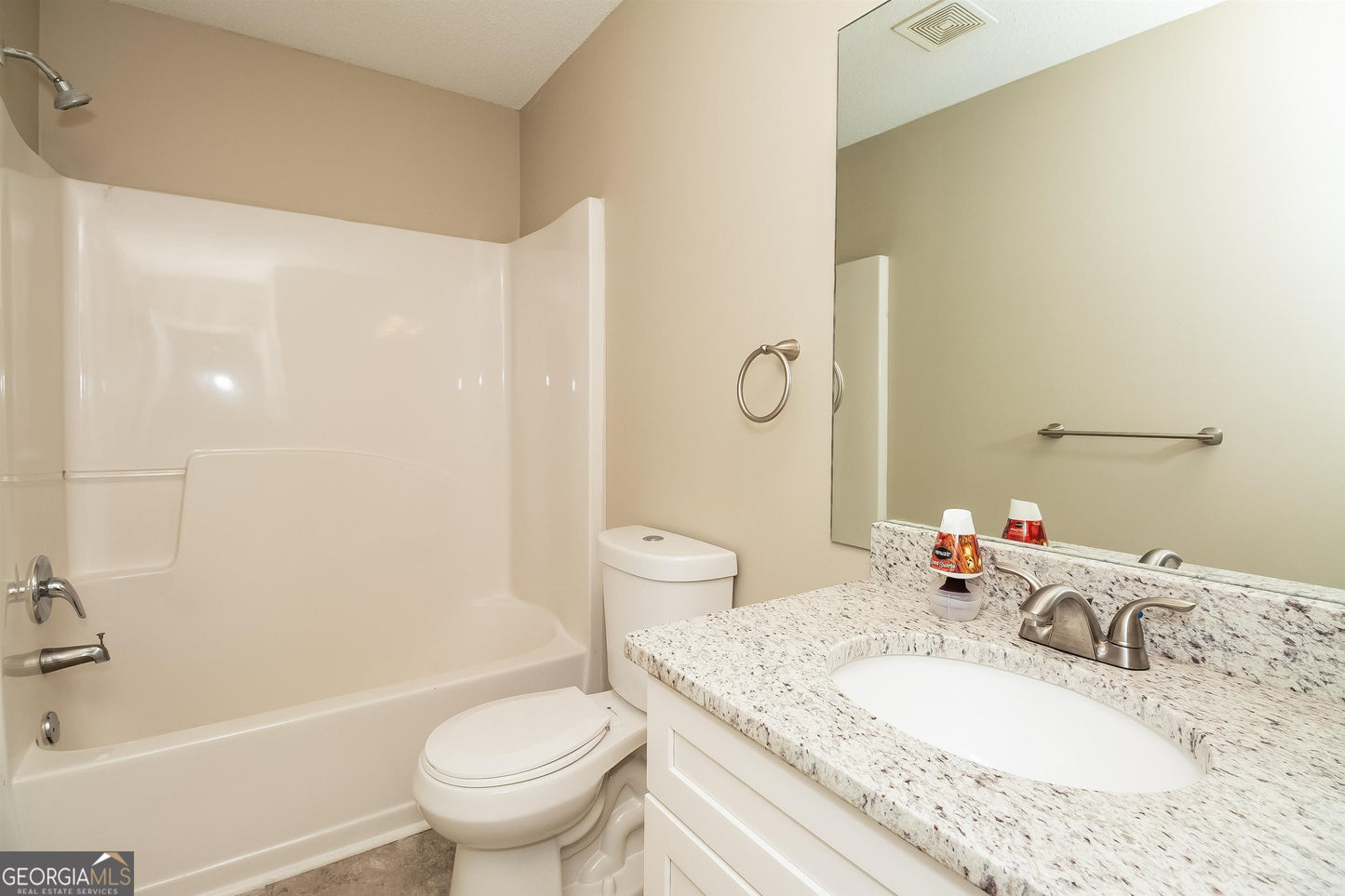 4 bedroom 2.5 bath house in South Fulton