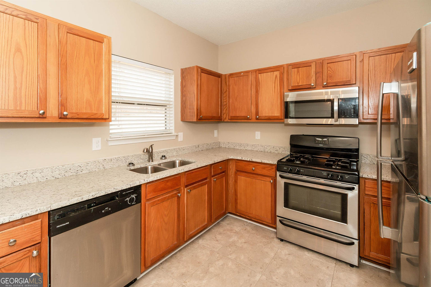 4 bedroom 2.5 bath house in South Fulton
