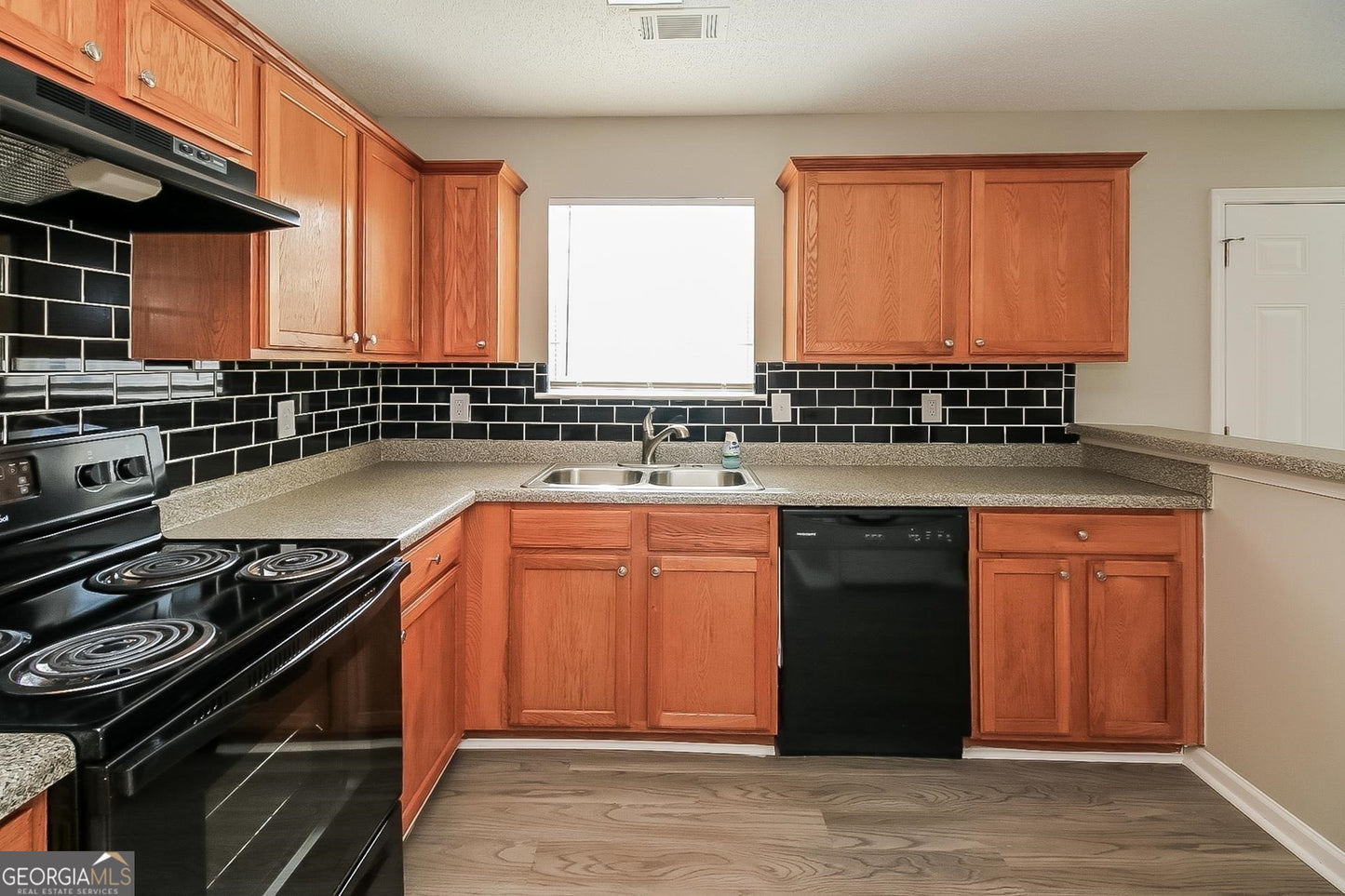 3 bedroom 2 bath house in Rex