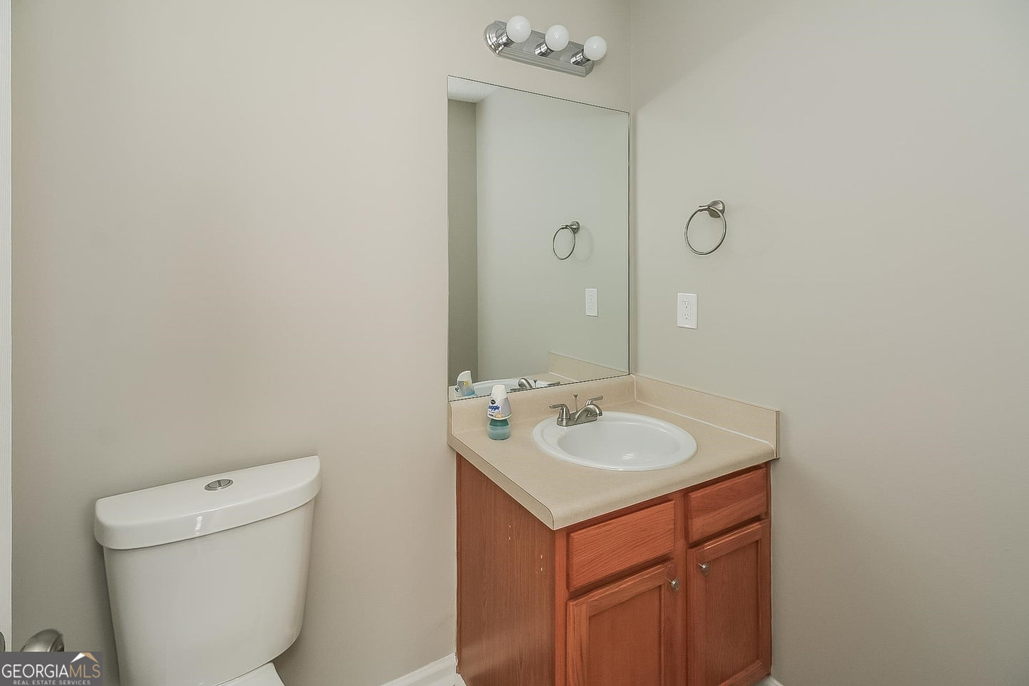 3 bedroom 2 bath house in Rex