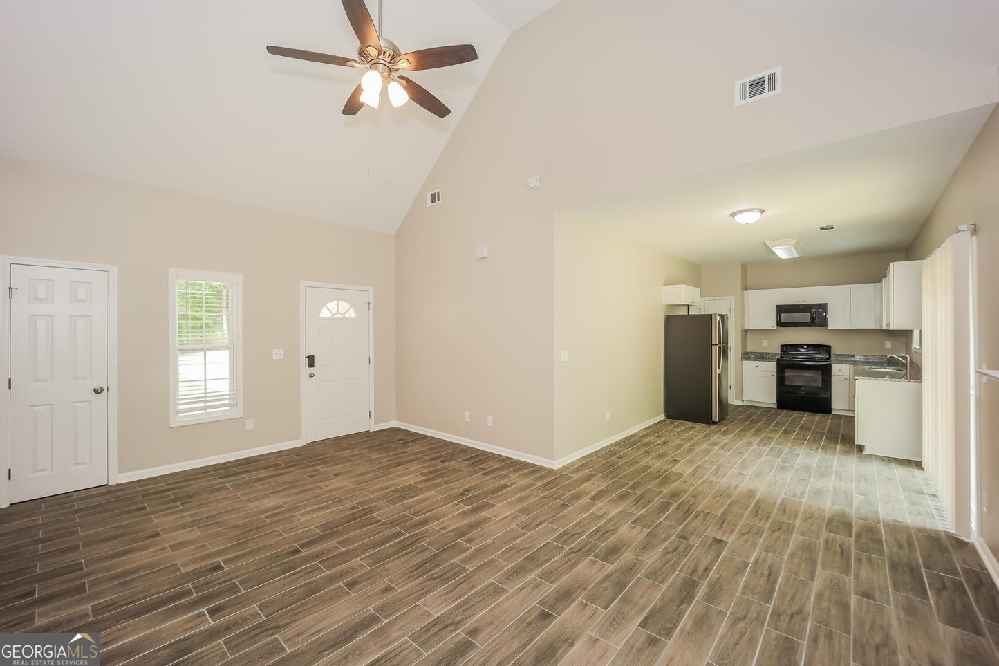 3 bedroom 2.5 bath house in Newnan