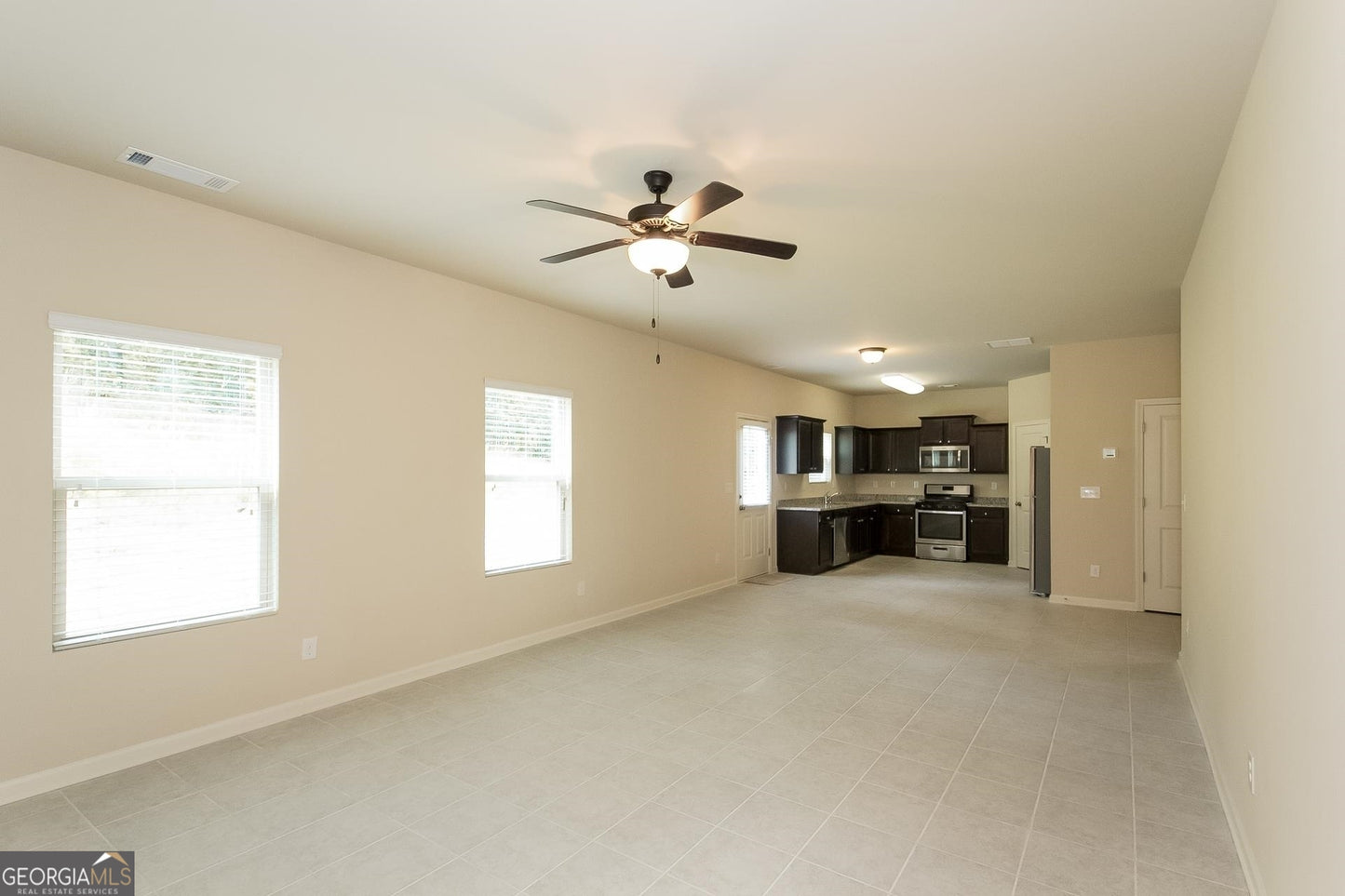4 bedroom 2.5 bath house in Jonesboro