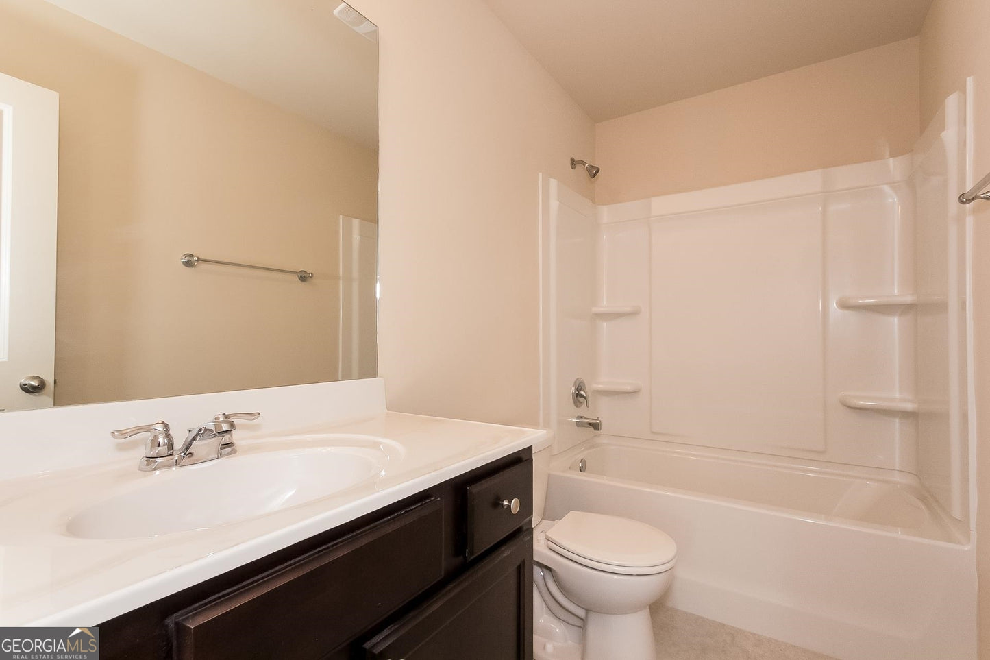 4 bedroom 2.5 bath house in Jonesboro