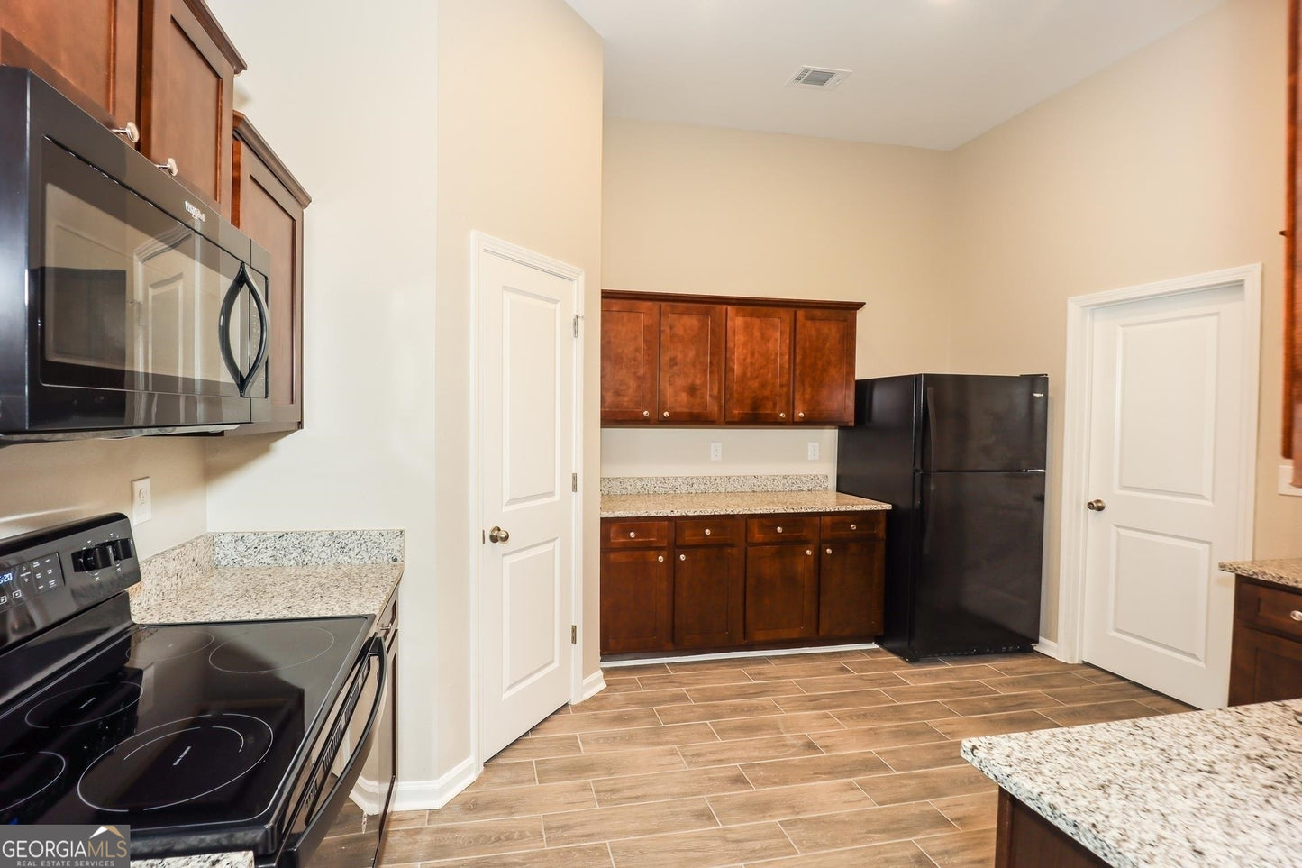 4 bedroom 2.5 bath house in Hampton
