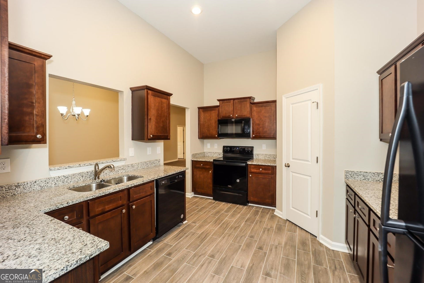 4 bedroom 2.5 bath house in Hampton