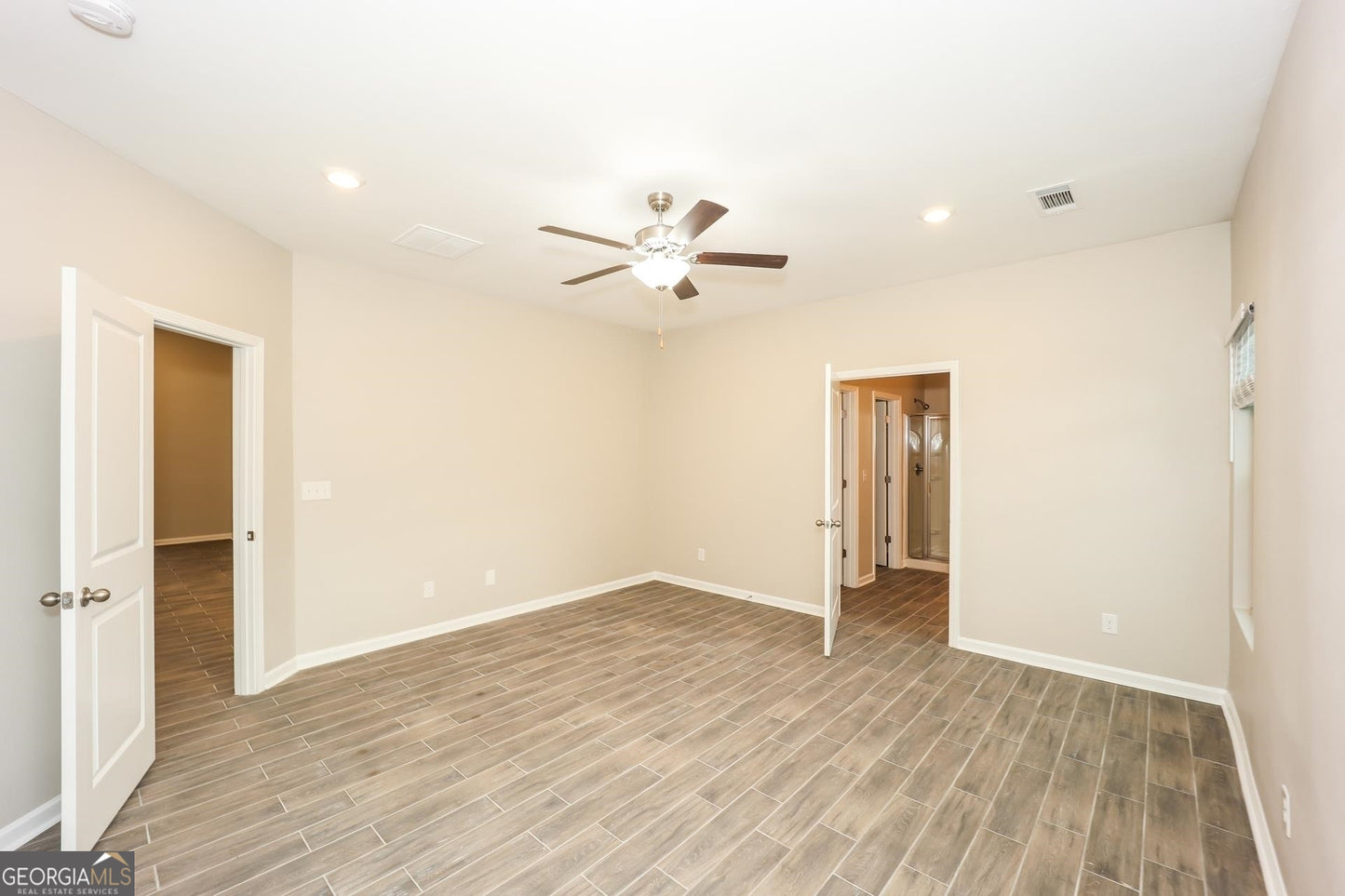 4 bedroom 2.5 bath house in Hampton