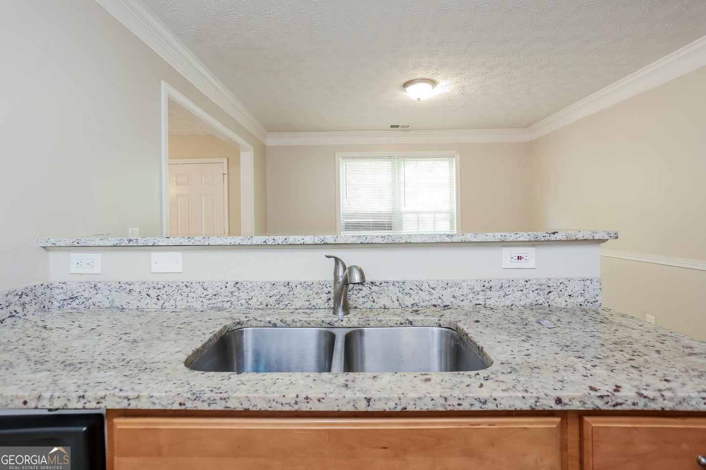 4 bedroom 2.5 bath house in Decatur